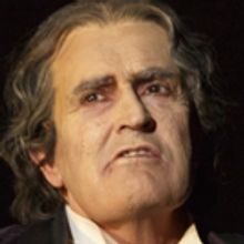 BWW Review: THE JUDAS KISS Has Oscar Wilde In The Gutter Looking At The Stars