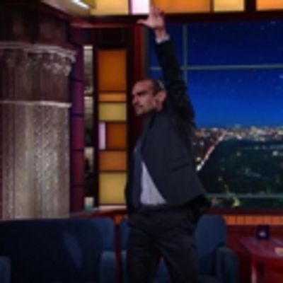 VIDEO: Javier Munoz Strikes Sexy HAMILTON Pose on LATE SHOW; Watch Appearance!