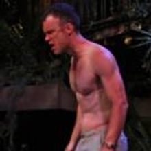 BWW Reviews: Get Off at the Next Stop For A STREETCAR NAMED DESIRE