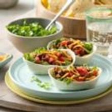 Melissa Joan Hart Invites All Aboard the Old El Paso Taco Boat for Taco Night Family…