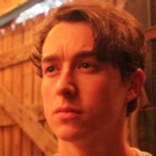 BWW Review: Intimate EQUUS Provides Startling Take on Pain and Passion