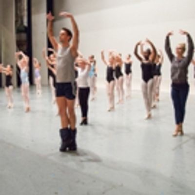 TV Exclusive: Ballet Students Leap to The Palace Stage with the Cast of AN AMERICAN IN PARIS!