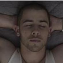 Nick Jonas Performs New Song 'Levels' at MTV VMA Pre-Show Tonight