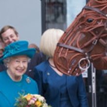 The Queen Meets Joey From WAR HORSE!
