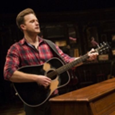 BWW Review: Current ONCE Tour Ends in Boston December 27
