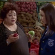 Two More GILMORE GIRL Vets Sign On for Netflix Remake