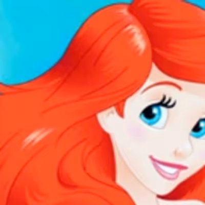 Lindsay Lohan Wants to Be 'Ariel' for Disney's Live-Action  LITTLE MERMAID Musical