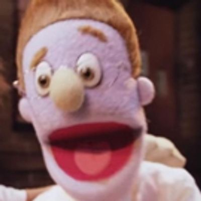 VIDEO: Ledinsky's Controversial Donald Trump Music Video Features AVENUE Q Puppets and Cast