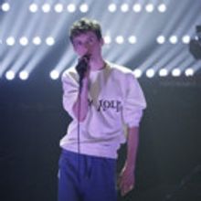 VIDEO: Troye Sivan Performs Hit Song 'Wild' on LATE NIGHT