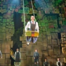 BWW Review: MATILDA - E-X-T-R-A-O-R-D-I-N-A-R-Y
