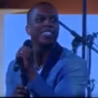 VIDEO: Watch Leslie Odom Jr. & Phil Collins Perform at 2016 U.S. Open Video