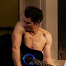 BWW Review: HOLD ON TO ME DARLING, A Country Music Superstar Tries Ditching Fame