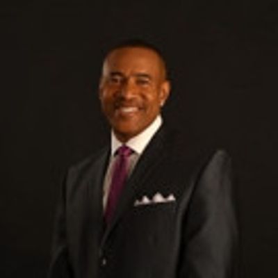 ESPN Re-Signs Veteran Commentator Mark Jones in Multi-Year Agreement