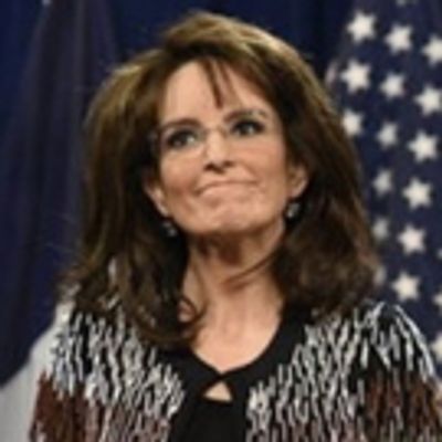 VIDEO: Tina Fey Reprises Role of Sarah Palin, and More on SATURDAY NIGHT LIVE