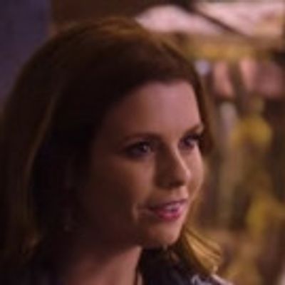 VIDEO: Sneak Peek - Ariel Returns on Next ONCE UPON A TIME