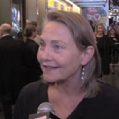 TV: Cherry Jones, Boyd Gaines & More are Chatting on the OLD TIMES Red Carpet!