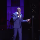 STAGE TUBE: Wayne Brady Croons 'Let's Hear It for the Boy' at BROADWAY BACKWARDS