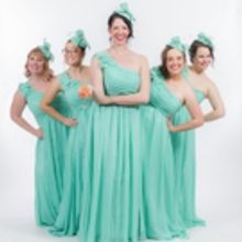 FIVE WOMEN WEARING THE SAME DRESS Coming to MainStage Irving-Las Colinas This Winter