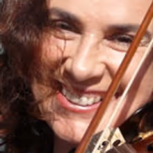 Violinist and Composer Elektra Kurtis-Stewart to Perform on Hoff-Barthelson Music…