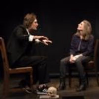 Photo Flash: First Look at Michael Laurence and Annette O'Toole in HAMLET IN BED