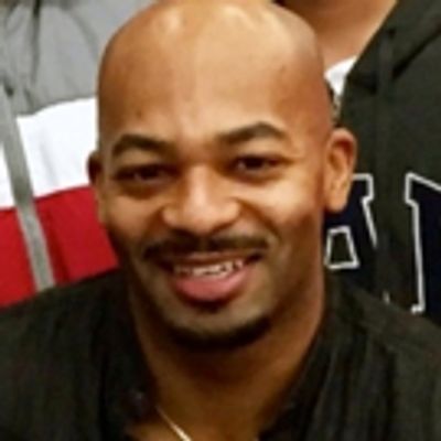 Photo Flash: HAMILTON&#039;s Brandon Victor Dixon Visits Chess in the Schools MLK Day Chess Tournament