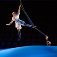 BWW Reviews: LOOKINGGLASS ALICE at Stage Theatre