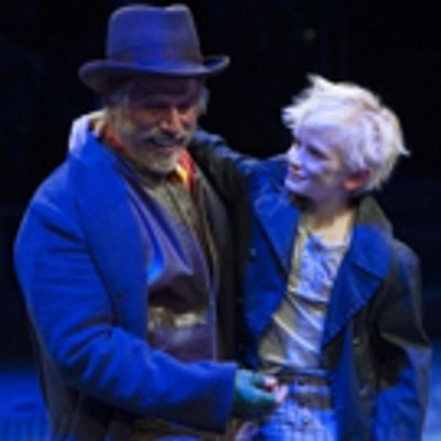 BWW Review: OLIVER at Arena Stage - Stop the Presses...It's 2015 London!