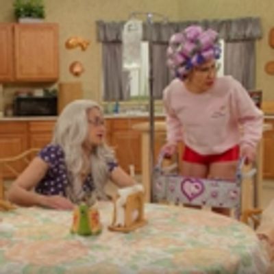 VIDEO: Lena Dunham & GIRLS Cast Give Sneak Peek at 50-Year Reunion Special!