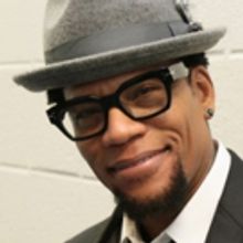 Stand-Up Comedian D.L. Hughley Returns to The Orleans Showroom April 7-8