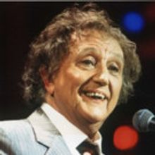 Ken Dodd to Return to Parr Hall with HAPPINESS SHOW 29/1/2017