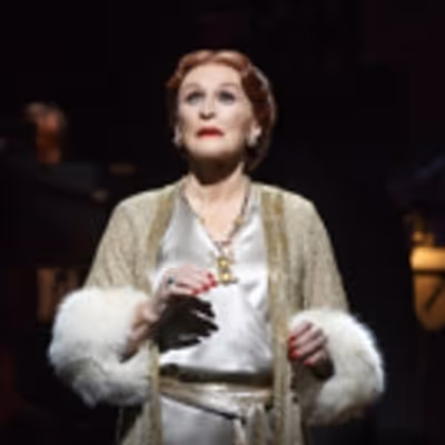 BWW Women in Theater: Close's Performance a Triumph as March Women's Theater Events Gear Up