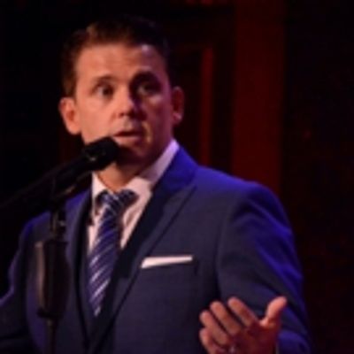Photo Coverage: Robert Creighton Returns to 54 Below!