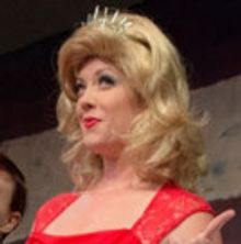 Photo Flash: THE TAMING at Circle Theatre