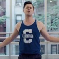 VIDEO: Andrew Rannells Belts Out an Original 'Smash' Tune on Last Night's GIRLS Video