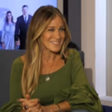 VIDEO: Former ANNIE Star Sarah Jessica Parker Sings Sweet Rendition of 'Maybe'!