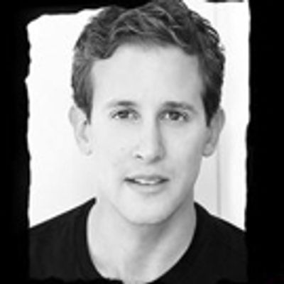VIDEO: LIVE on Periscope! Tour SPRING AWAKENING Backstage with Alex Wyse