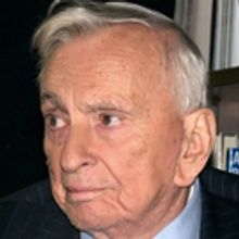 Playwright/Novelist Gore Vidal's Final Drama; A Will That Pits Family Members Against Each Other