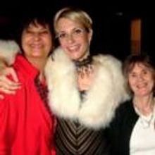 Photo Flash: Adrienne Haan Performs at Gallery Neue