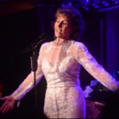 BWW Review: Conjuring Cabaret's Heyday, Andrea Marcovicci Warmly Shares Some of Her Favorite Songs at Feinstein's/54 Below