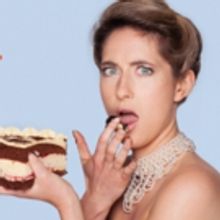 BWW Review: THE IMPORTANCE OF BEING EARNEST Shines A Spotlight On The Absurdity Of Up