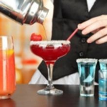 New 'Stir It Up Cocktail Series' at the Reefs