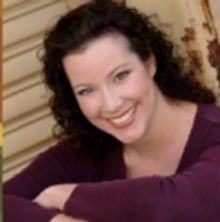 BWW Review: Laura Hodos takes on Shakespeare at UCF Celebrates the Arts