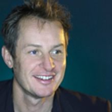 Richard Tognetti AO Announced as the Recipient of the 2017 JC Williamson Award