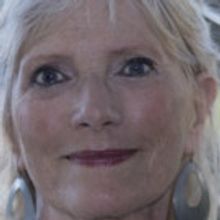 Author Cynthia Waring to Lead Memoir Classes