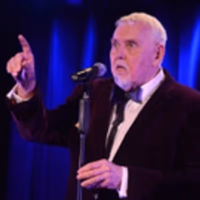 BWW Review: With TWO GUYS AND A GRAND at the Laurie Beechman Theatre, Cabaret Veterans Jim Brochu & Steve Ross Evoke the Spirit of Music Halls