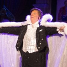 BWW Review: Phoenix Theatre Presents LIBERACE!