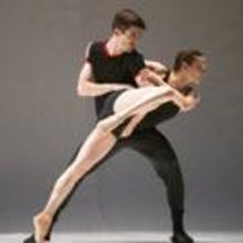 Hubbard Street Offers Introduction to Adaptive Dance This Week
