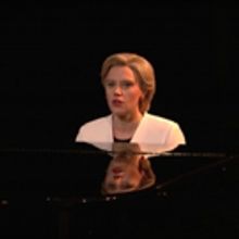 STAGE TUBE: Kate McKinnon as Hillary Clinton Pays Tribute to Leonard Cohen in Moving SNL Cold Open