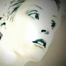 Chicago Mammals to Present ALL GIRL DRACULA This Fall; Cast Set!