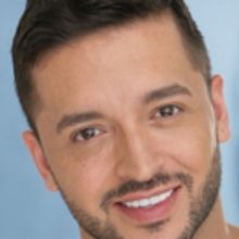 BUYER & CELLAR's Jai Rodriguez Loves Selling It Live Onstage